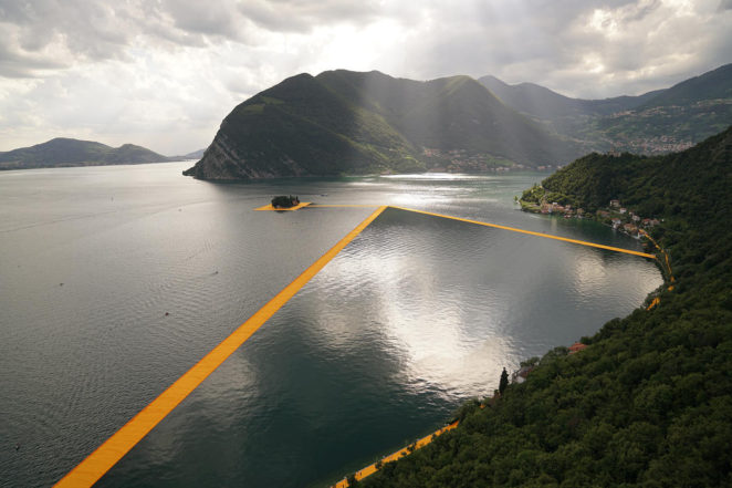 CHRISTO PROGETTO FLOATING PIERS - foto dal sito christojeanneclaude net